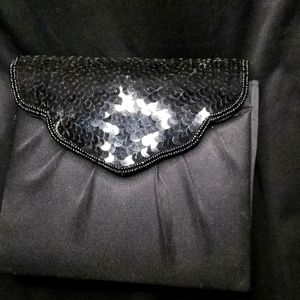 Black crossbody Vanessa purse.